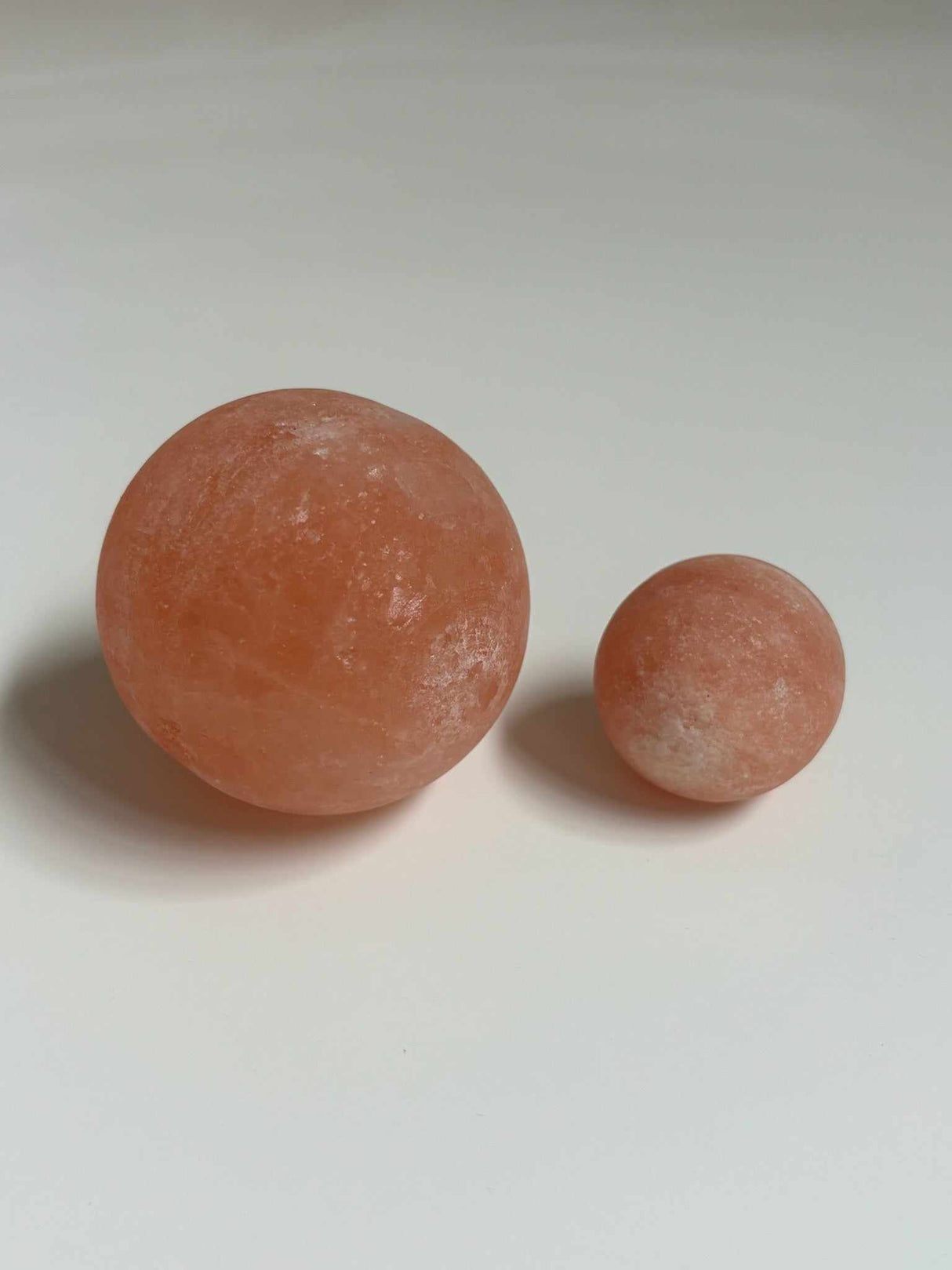 Set van drie Himalaya Badzoutballen van 50 mm voor ontspannend bad met mineraalrijk zout