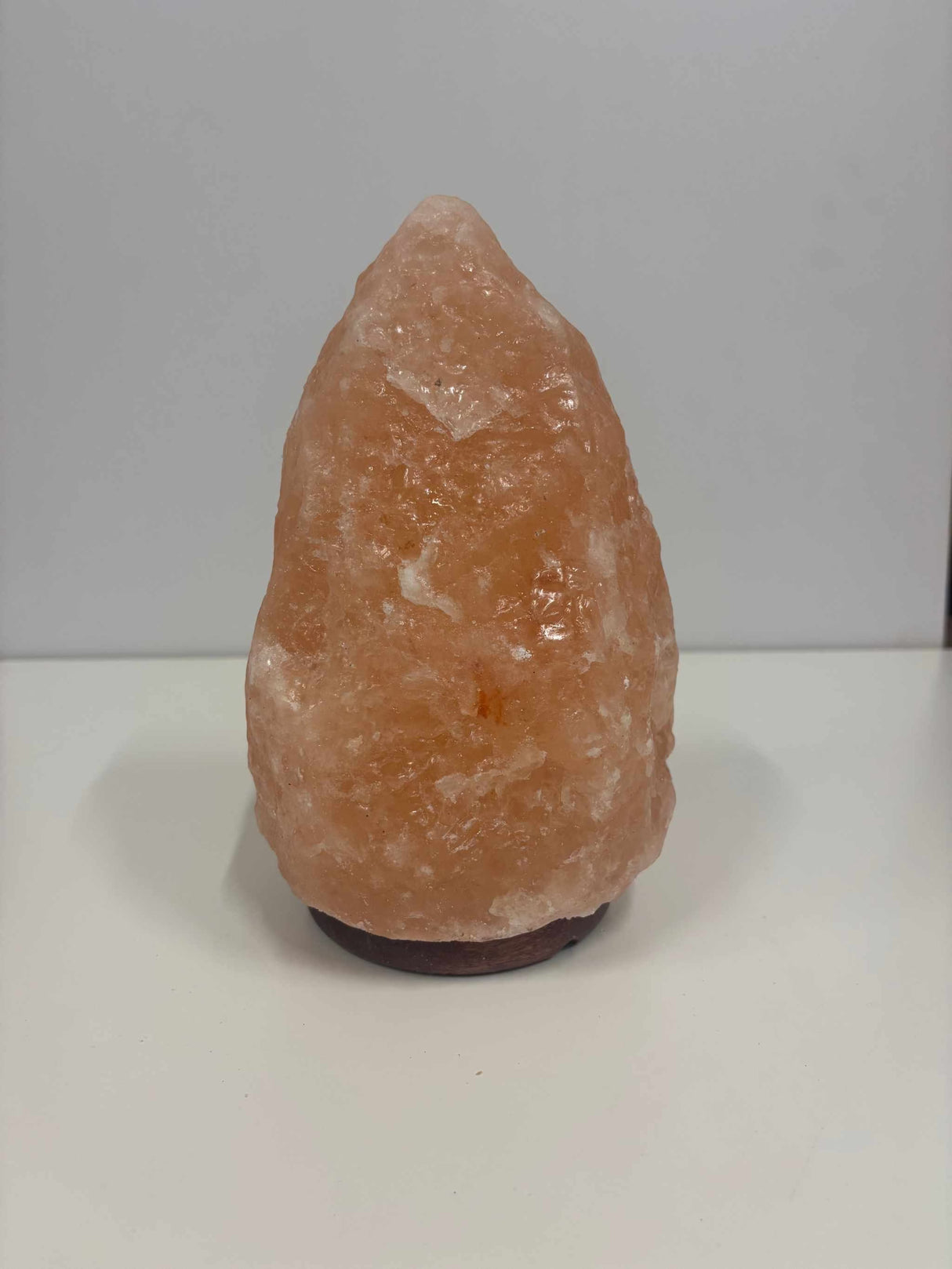 Handgemaakte roze Himalaya zoutlamp 2-3 kg met houten voet, inclusief kabel en reservelampje