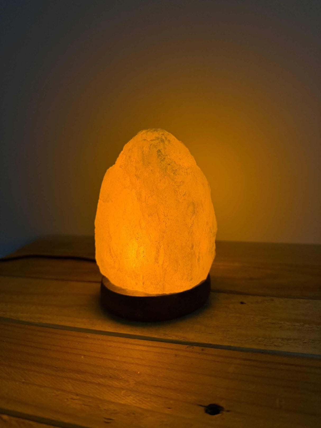 Himalaya USB zoutlamp natuurlijke grijze vorm met kalmerende gloed