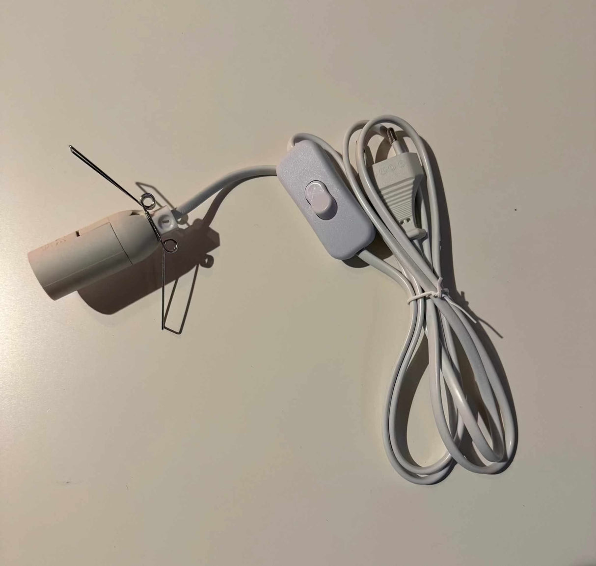 Witte stroomkabel met aan/uit schakelaar en E14 fitting voor Himalaya zoutlampen
